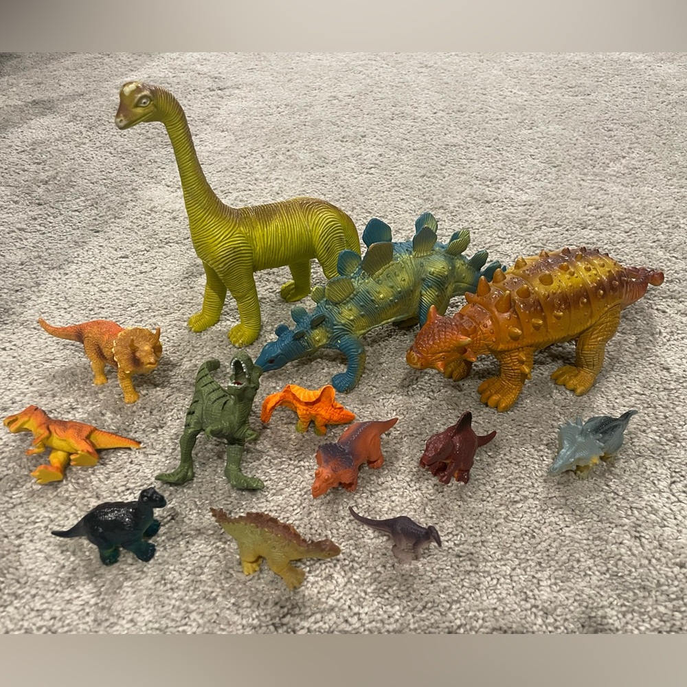 Dinosaur Toy Figures - 13 pieces - different sizes